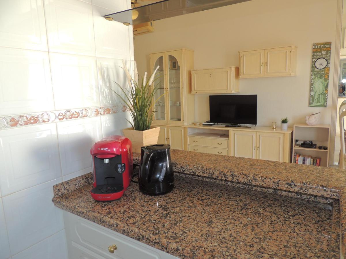 Ole Playa 5A Beach Front - A Pie De Playa, Sea Views - Vistas Al Mar, Puerto Marina Benalmadena Exterior photo